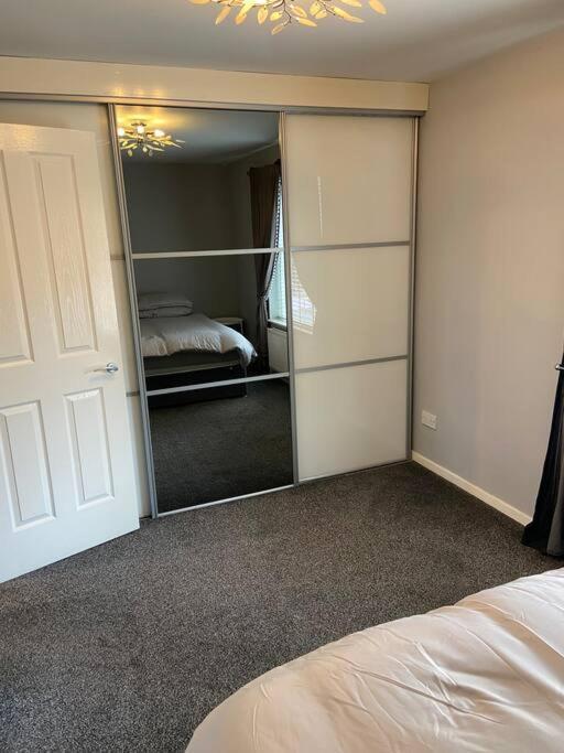 Garland Way 2 Bed House Sheffield Free Parking 5 Min From M1 Villa Mosborough Kültér fotó